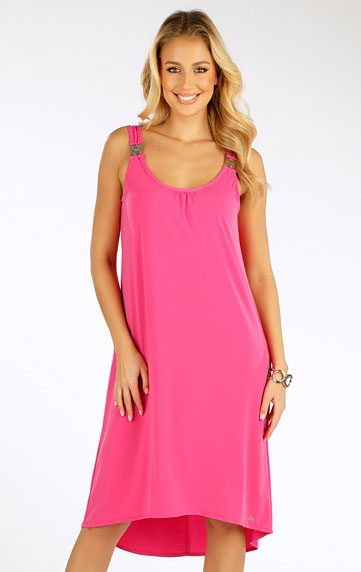 Šaty dámské na ramínka.